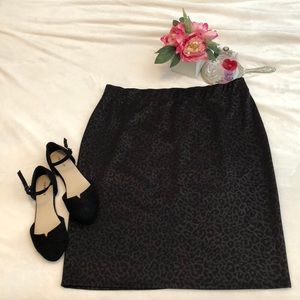 Xhilaration pencil skirt